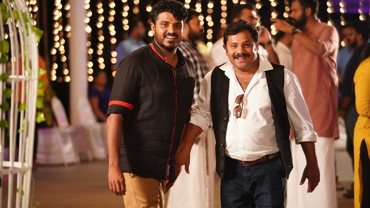 Oru Pazhaya Bomb Kadha Movie Screenshot 5