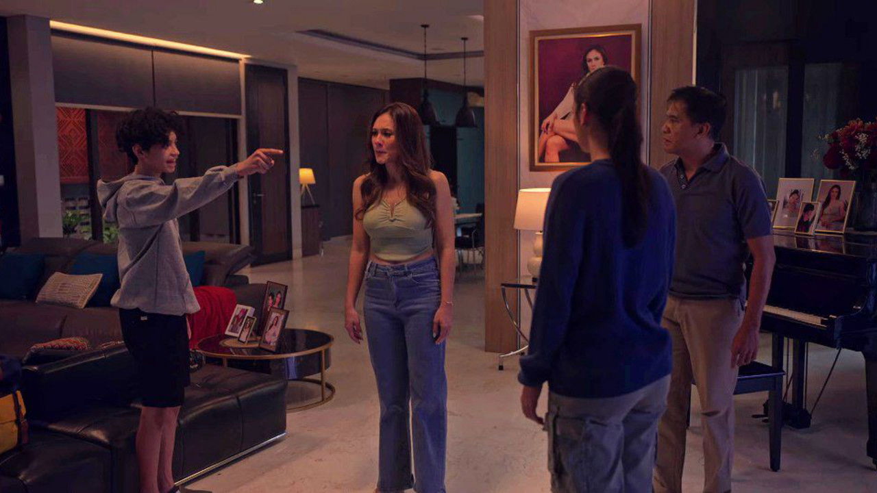 Ketindihan Movie Screenshot 1