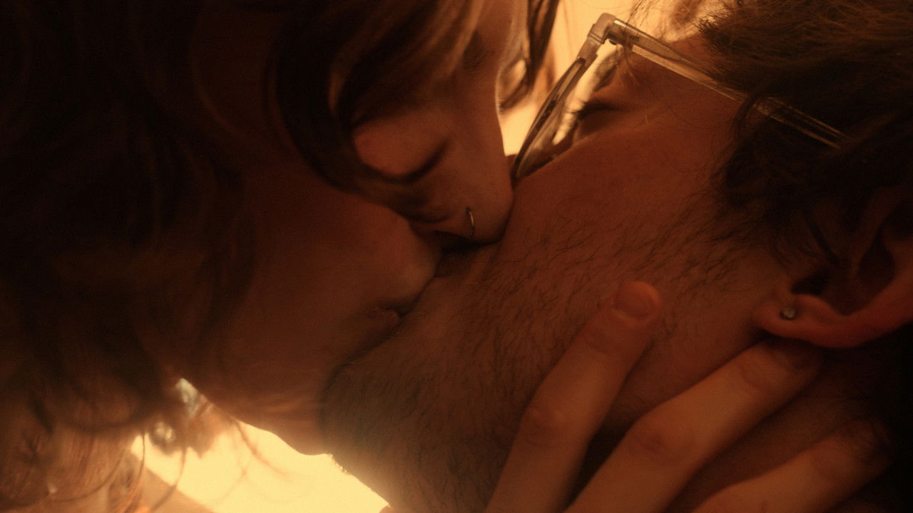 Love Me, Fight Me Movie Screenshot 1