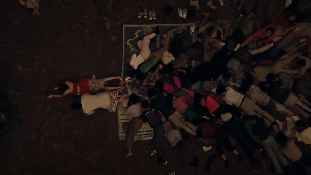 Kemah Terlarang: Kesurupan Massal Movie Screenshot 5