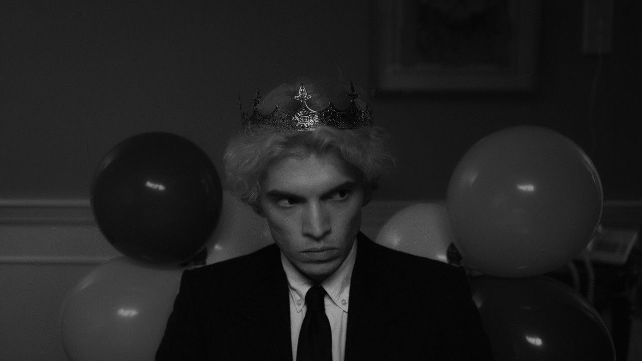 Hippo Movie Screenshot 1