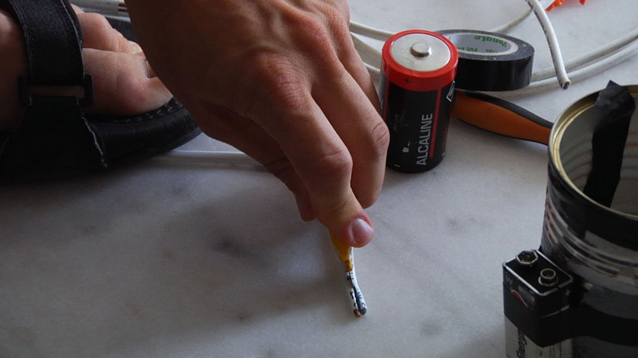 At Work Movie Screenshot 1