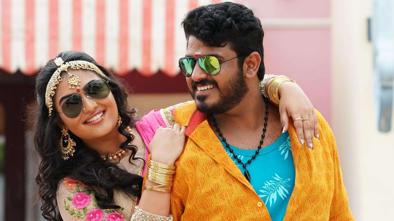 Oru Pazhaya Bomb Kadha Movie Screenshot 1
