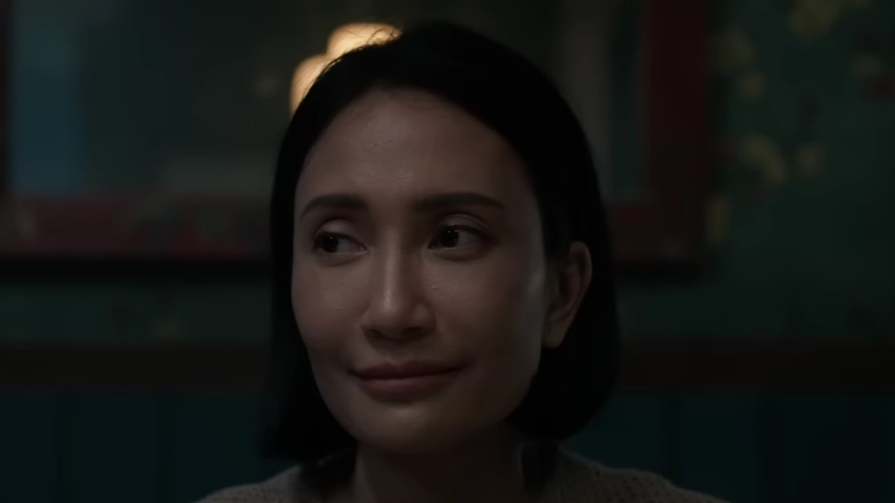 A Woman Called Mother Movie Screenshot 5