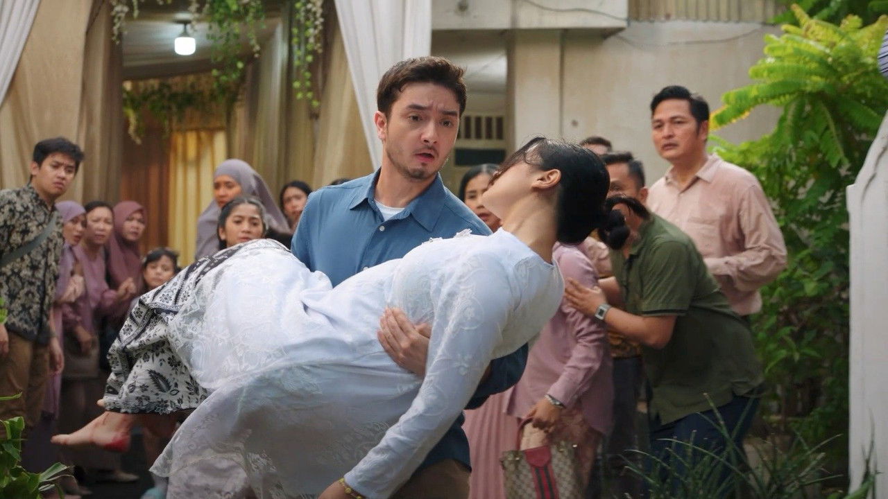Pantaskah Aku Berhijab Movie Screenshot 1