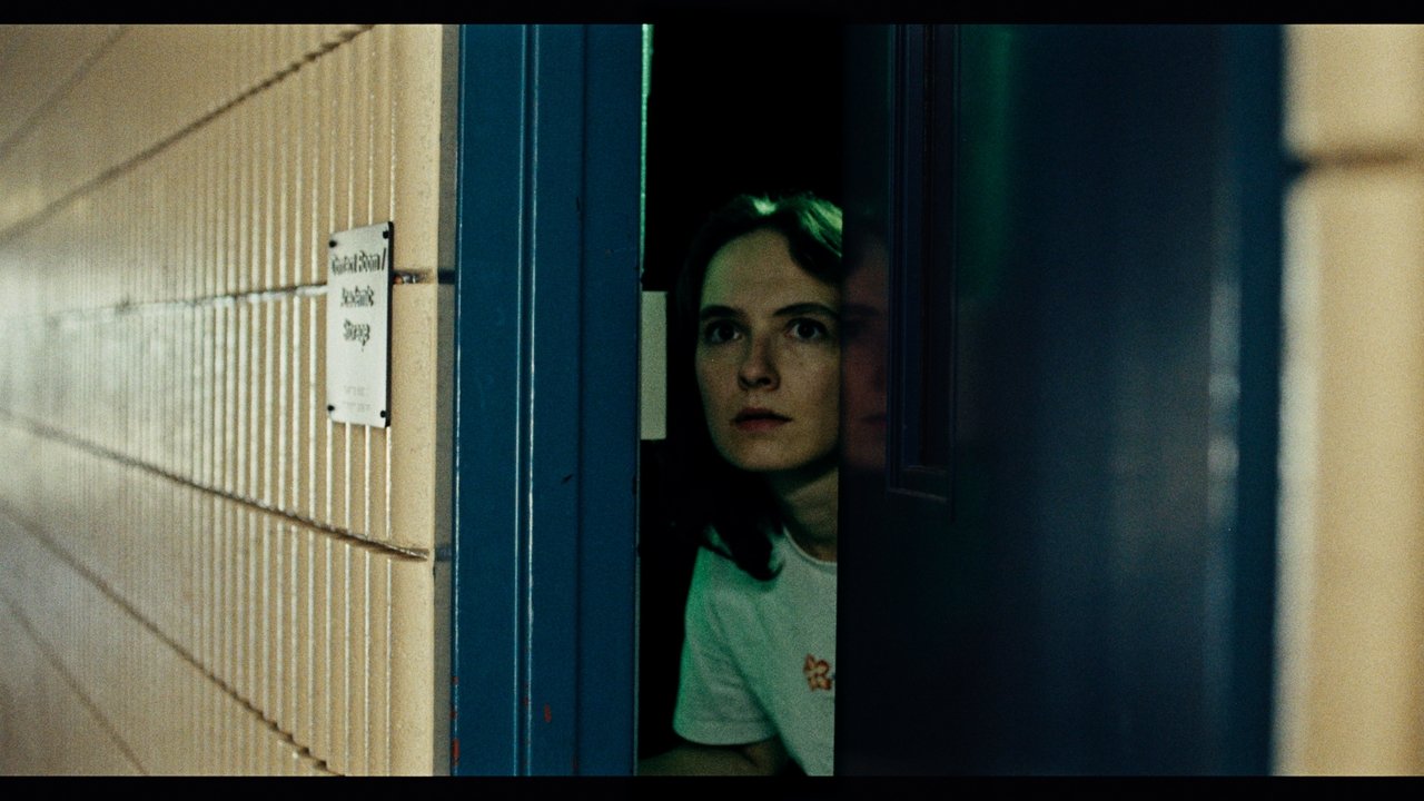 Back to the Closet Movie Screenshot 1