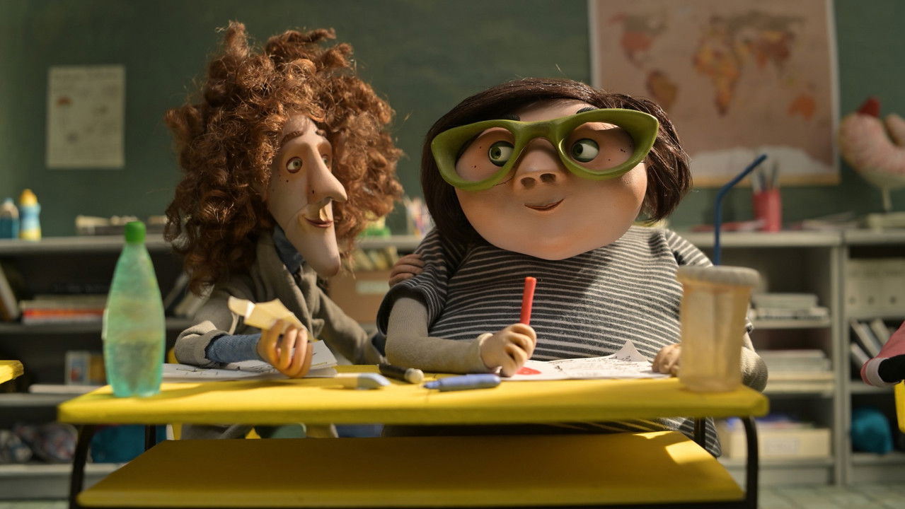 Living Large Movie Screenshot 1